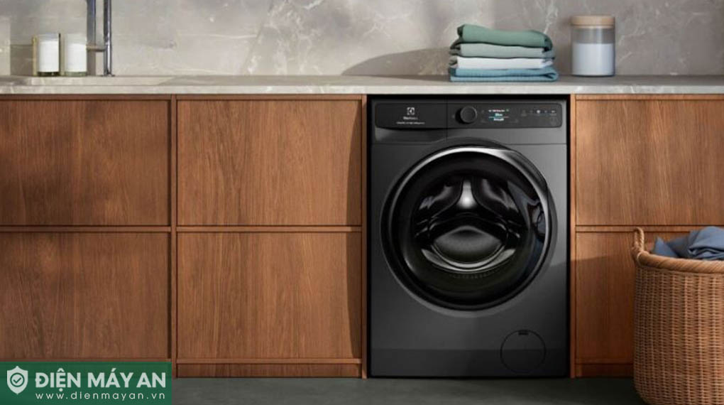 Máy Giặt Electrolux UltimateCare 900 Inverter 11 Kg EWF1142R9SC 